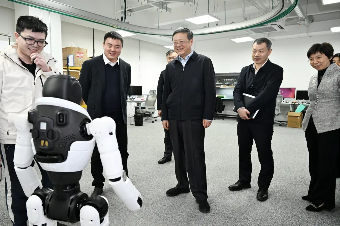 上海市委书记陈吉宁专题调研公海jcjc5500机器人