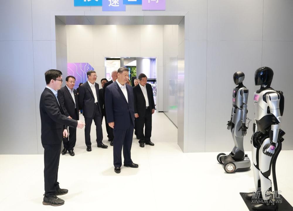 习近平总书记到上海调研，公海jcjc5500代表具身智能行业汇报进展